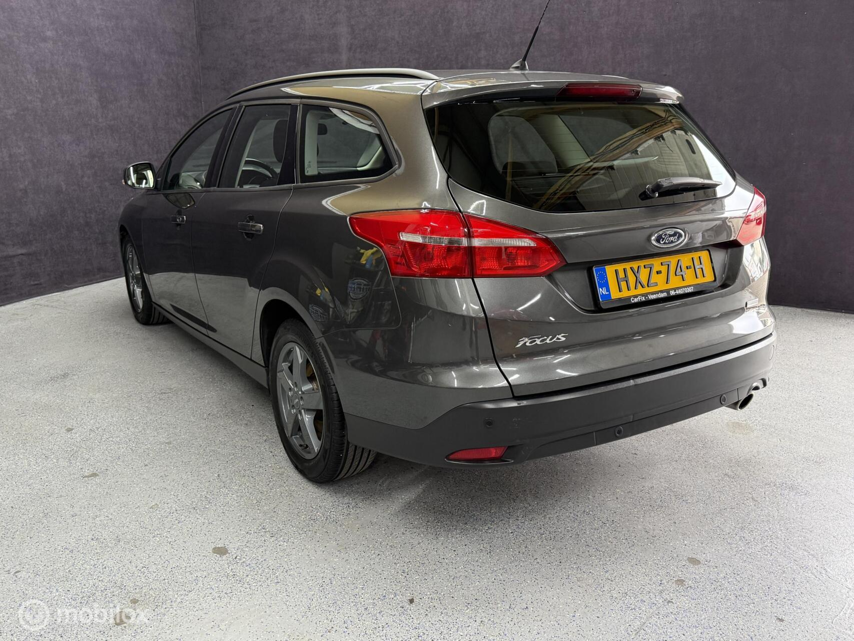 Ford FOCUS Wagon 1.5 Titanium, foto 4